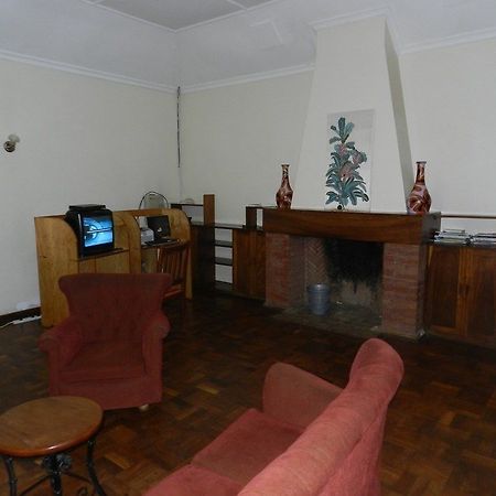 Hibiscus Guest House 나이로비 외부 사진